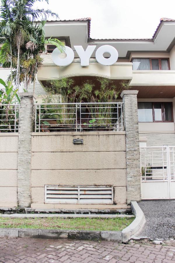 Super Oyo 123 Puri Lotus Hotel Jakarta Exterior photo